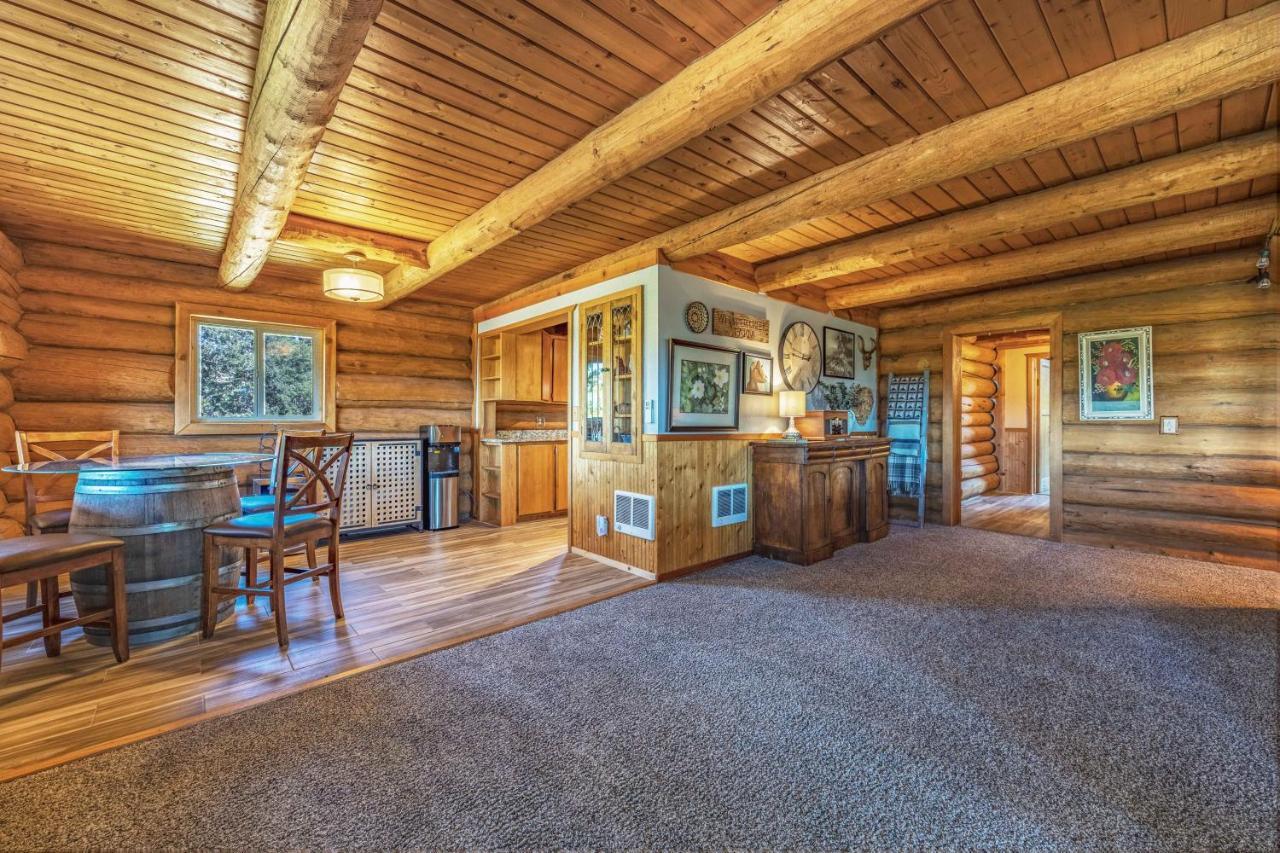 Rowland Log Cabin Home Lyle Exterior foto