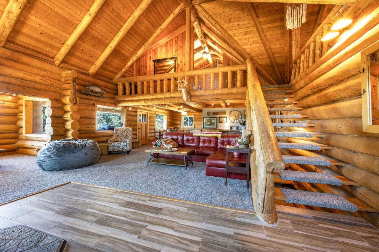 Rowland Log Cabin Home Lyle Exterior foto
