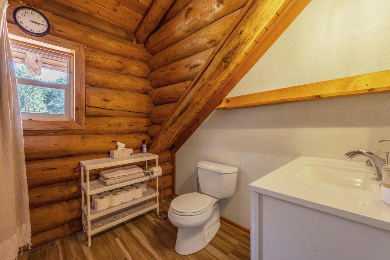Rowland Log Cabin Home Lyle Exterior foto