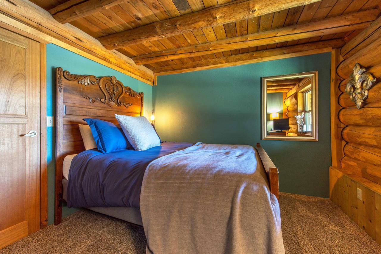 Rowland Log Cabin Home Lyle Exterior foto