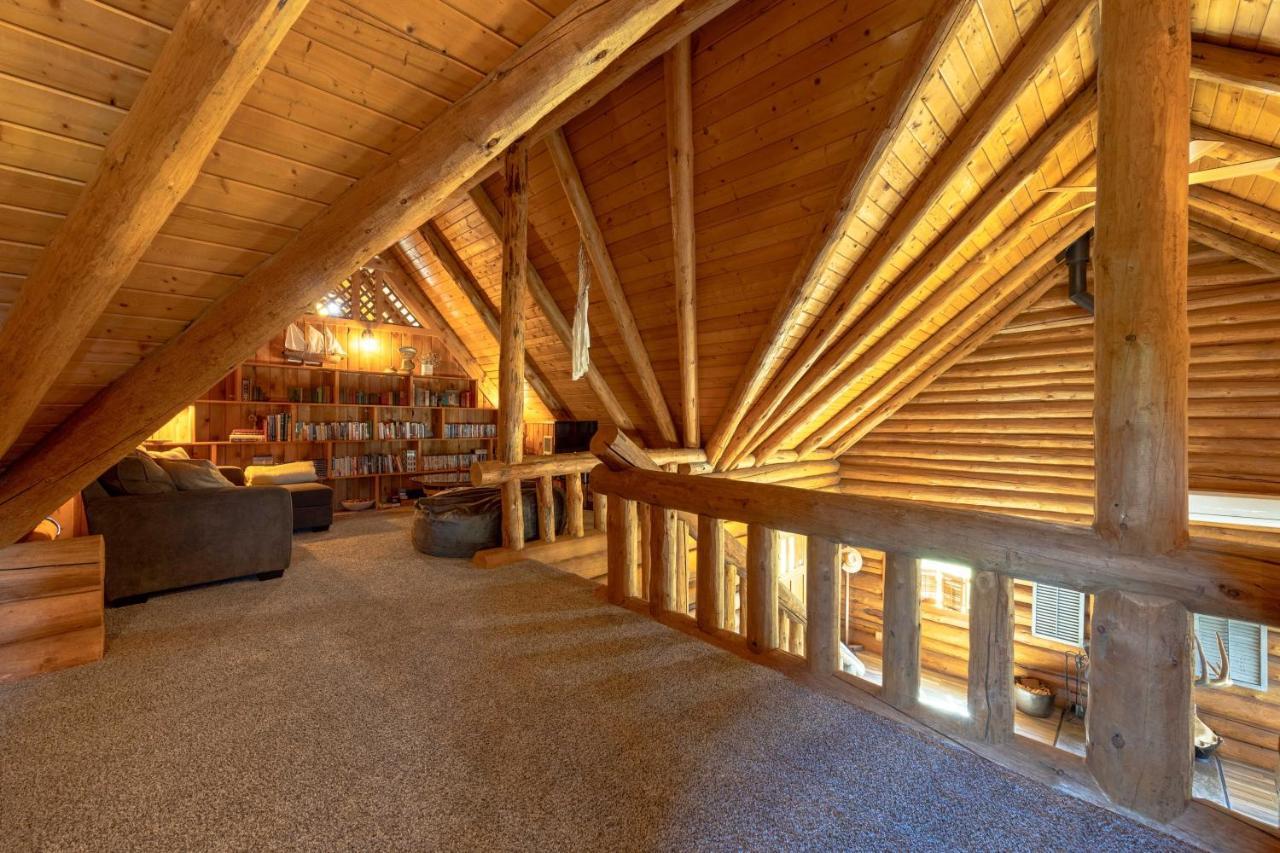 Rowland Log Cabin Home Lyle Exterior foto